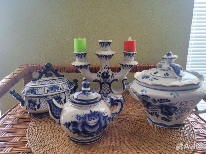 Набор посуды Гжель