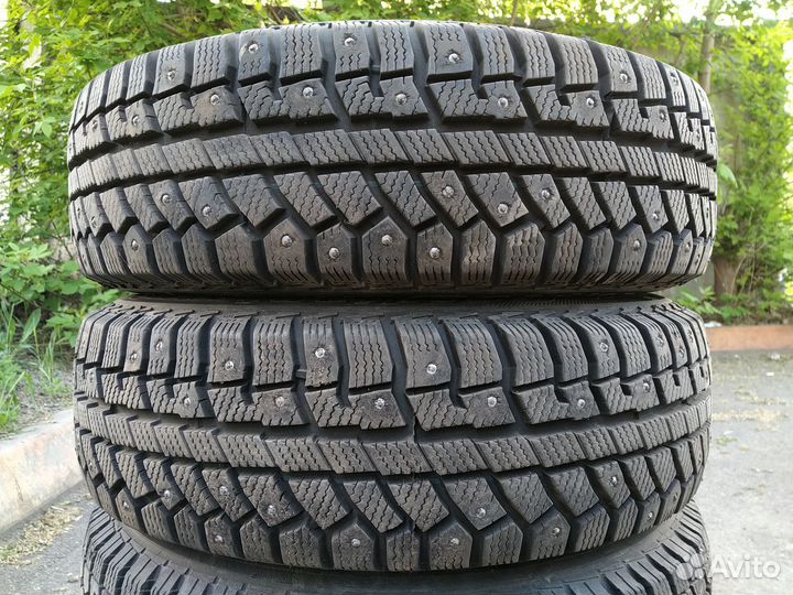 LADA R14 Зимние колёса Шипы на дисках 4х98