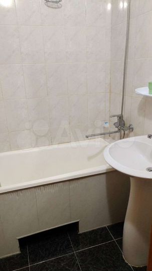 3-к. квартира, 70 м², 2/5 эт.