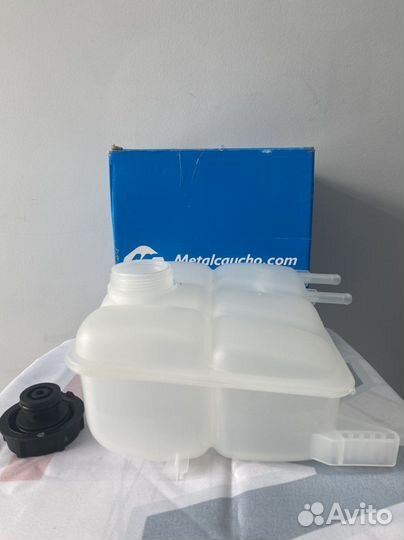 Бачок расширительный Ford Focus 2 Mazda 3