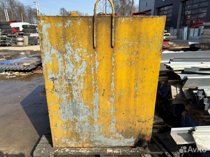 Емкость (бак металлический) под гсм