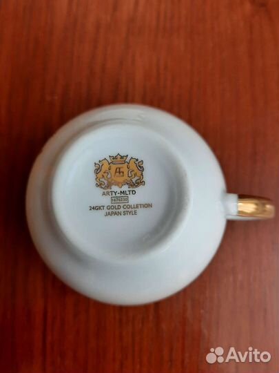 Фарфоровый кофейный сервиз arti-M