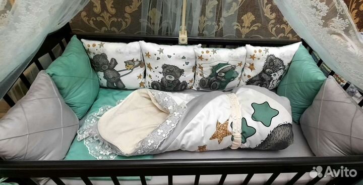 Набор в детскую кроватку