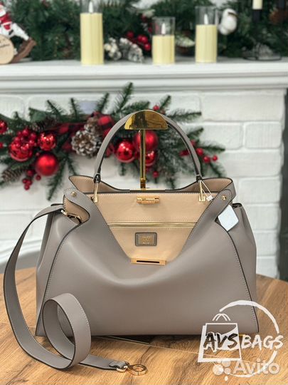 Сумка Fendi из натуральной серого цвета