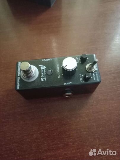 Гитарная педаль Distortion Mustang