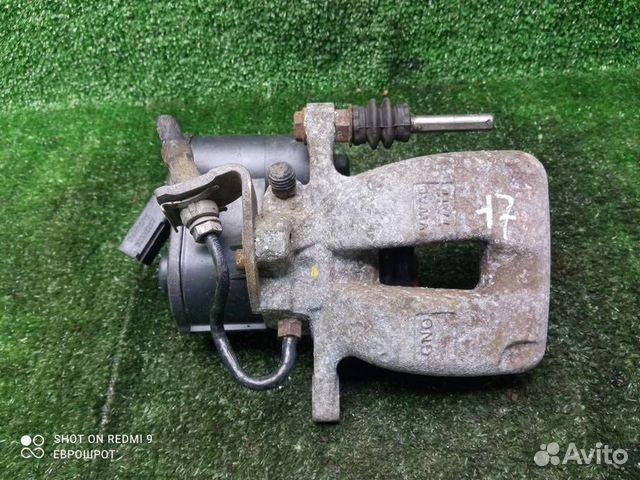 Суппорт задний левый Volkswagen Passat (B6) (2005