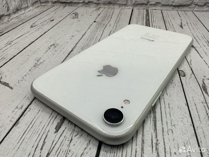 iPhone Xr, 128 ГБ