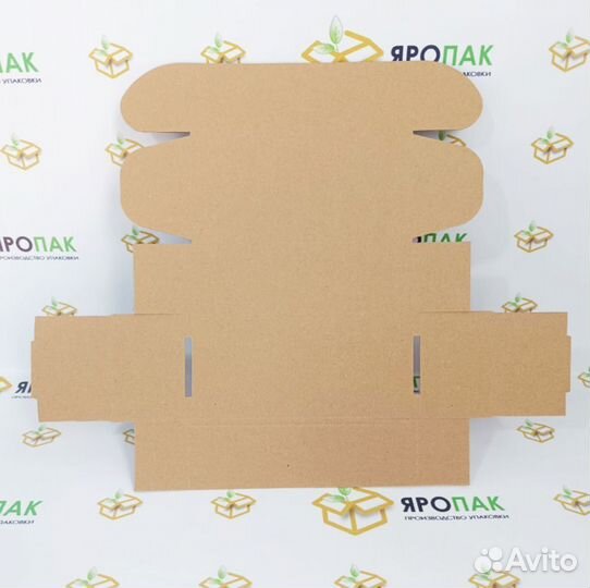 Картонная коробка