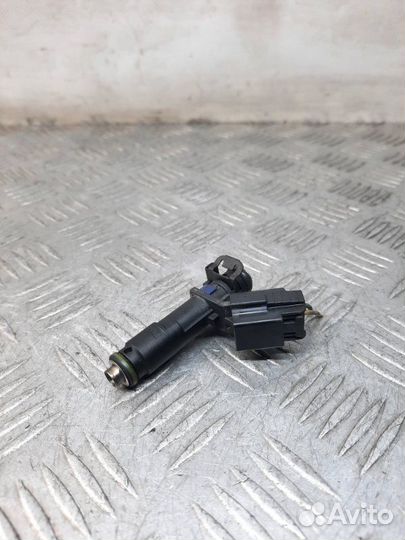 Форсунка Peugeot 307 кабриолет 2.0 RFJ 2006