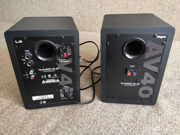 Студийные мониторы M-Audio AV40