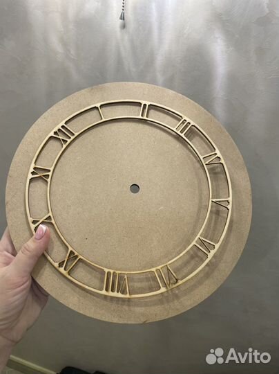 Деревянная основа для часов