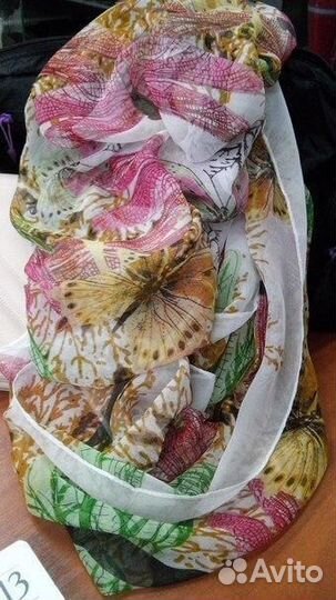 Легкий воздушный шарфик