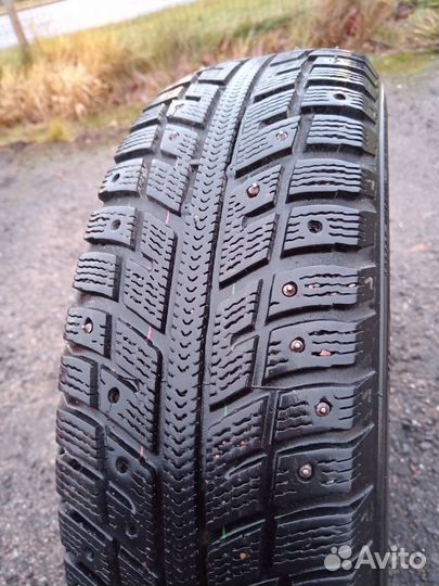 Kumho I'Zen KW22 185/70 R14 88T