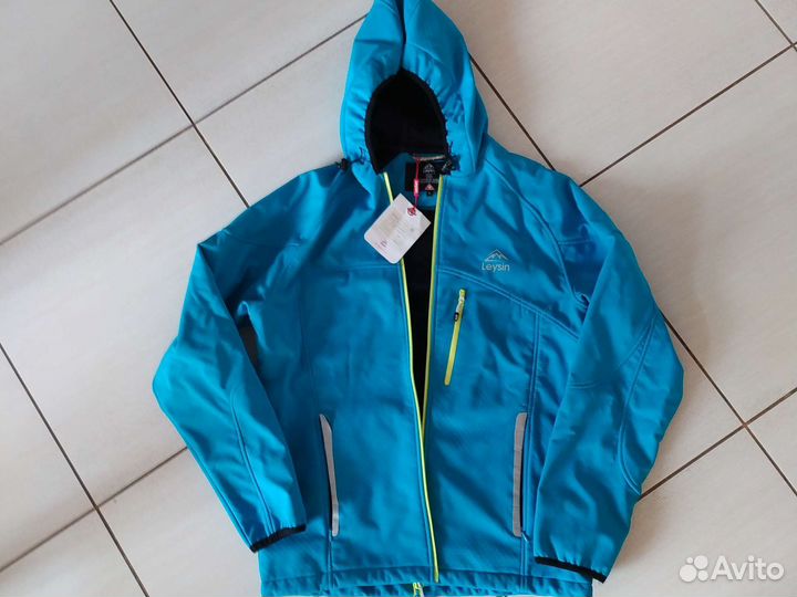 Куртка (ветровка) софтшелл