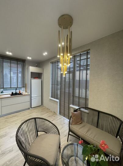 Жалюзи деревянные горизонтальные