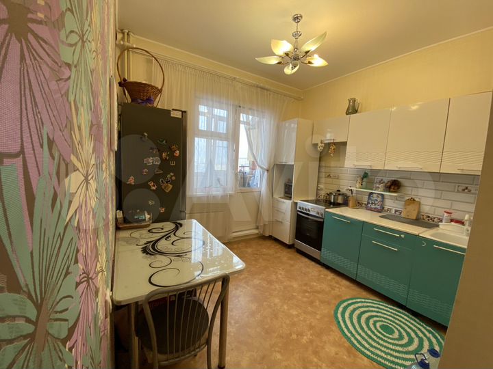 1-к. квартира, 32 м², 8/9 эт.