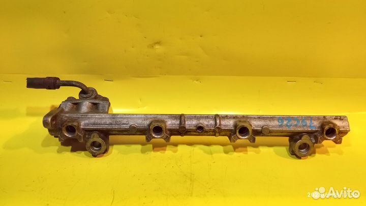 Рампа топливная для Mitsubishi Galant 8 USA