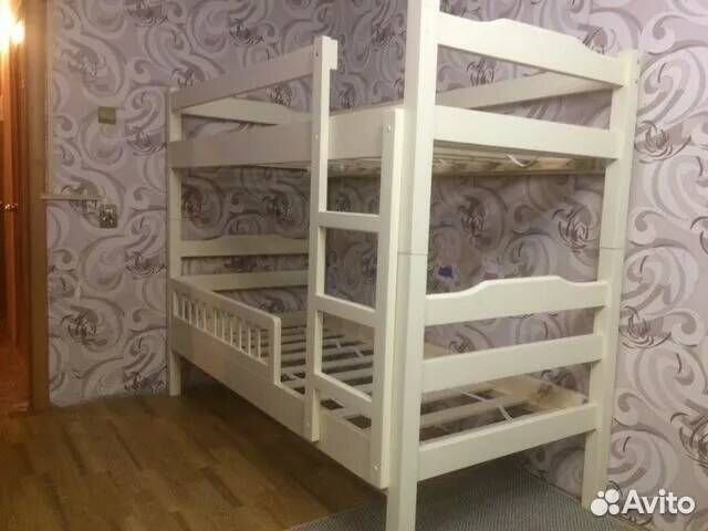 Кровать двухъярусная из массива сосны