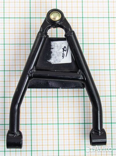 Рычаг подвески нижний Hunter 7 lite 2017