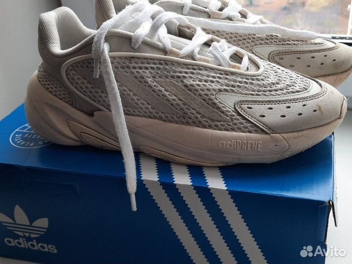 Бежевые кроссовки Adidas стелька 26,3