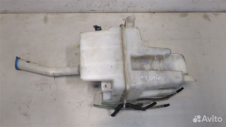 Бачок омывателя Toyota Corolla Verso, 2006