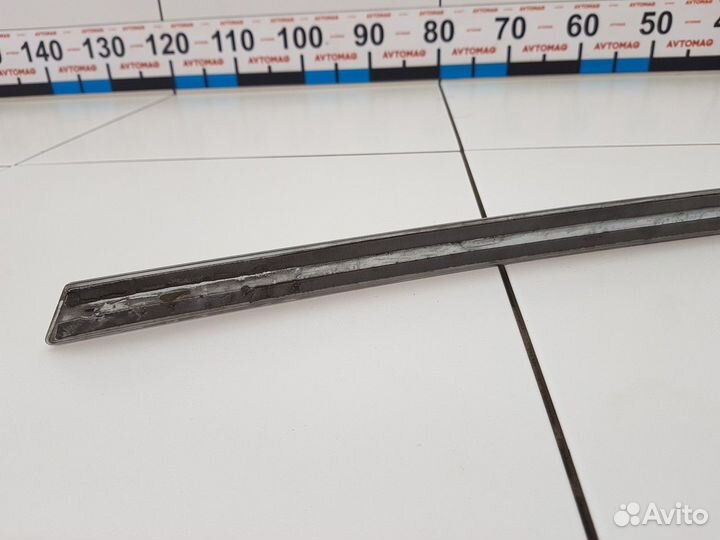 Молдинг крышки багажника (Mercedes-Benz GLE)