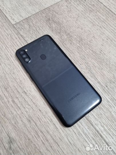 Samsung Galaxy A11, 3/32 ГБ