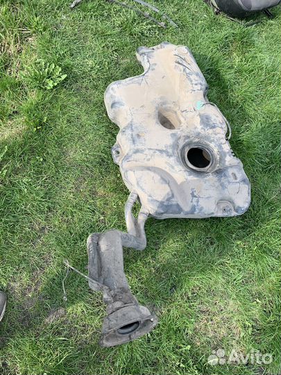 Топливный бак логан