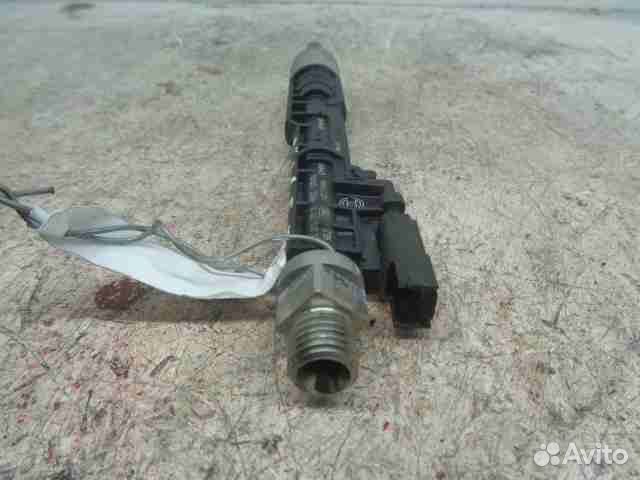 Форсунка топливная BMW X3 F25 7639994