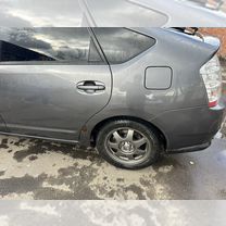 Toyota Prius 1.5 CVT, 2008, 440 000 км, с пробегом, цена 544 000 руб.