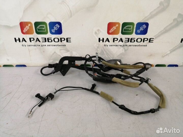 Проводка крышки багажника Infiniti G37 V36 VQ37VHR