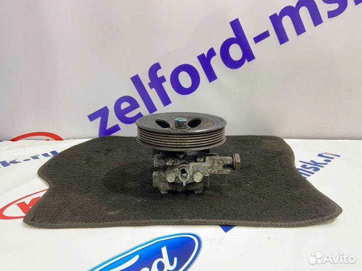 Гидроусилитель Kia Sorento XM D4HB 2011Г