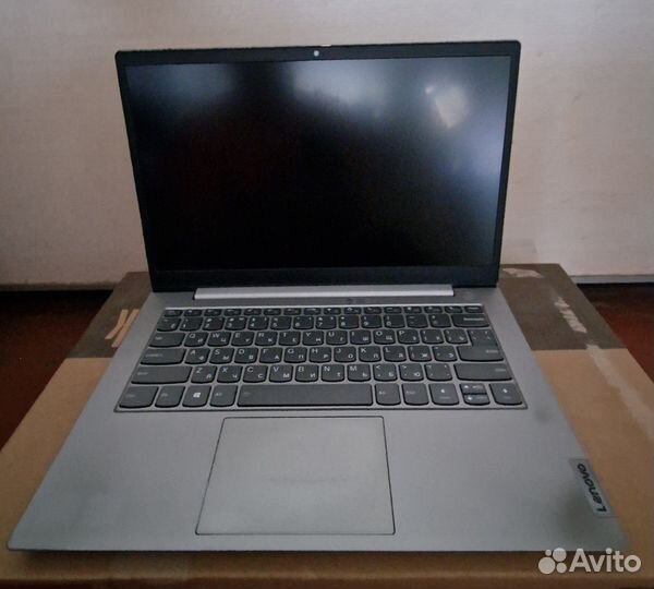 Ноутбук Thinkbook