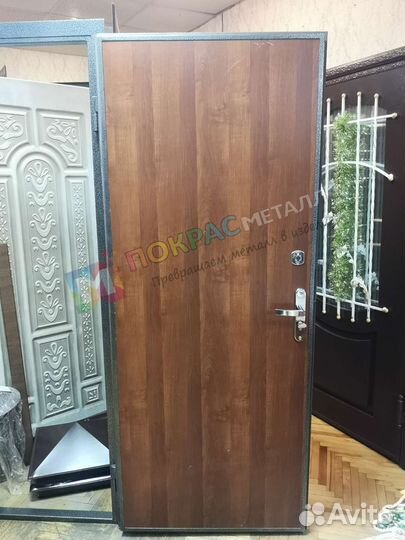 Дверь входная металлическая (сталь 2мм)