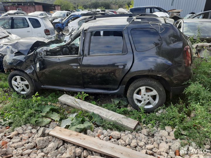 Renault duster в разборе по частям