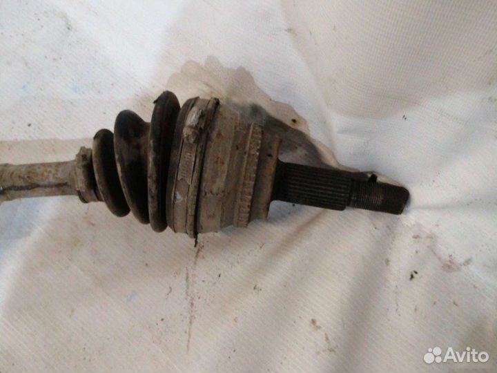 Привод правый Toyota Camry 30