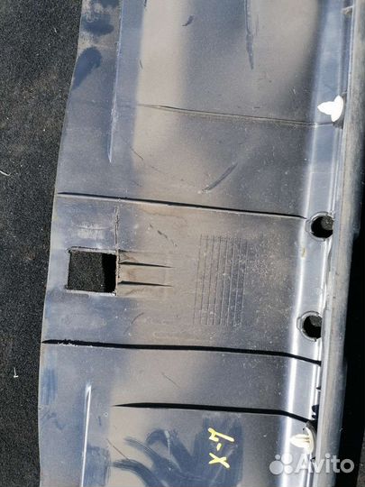 Накладка замка багажника Mitsubishi Lancer X