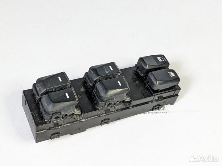Блок управления стеклоподъемниками передний левый