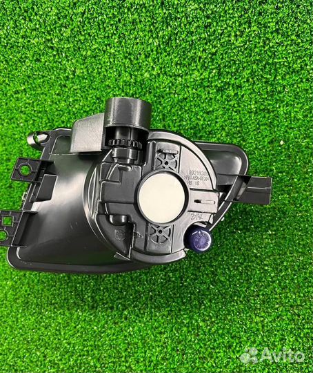 Противотуманка правая бмв 5 Ф10 (10-13)