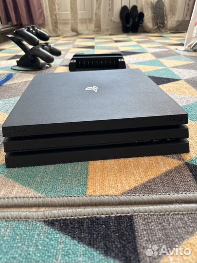 Sony playstation 4 pro 1tb