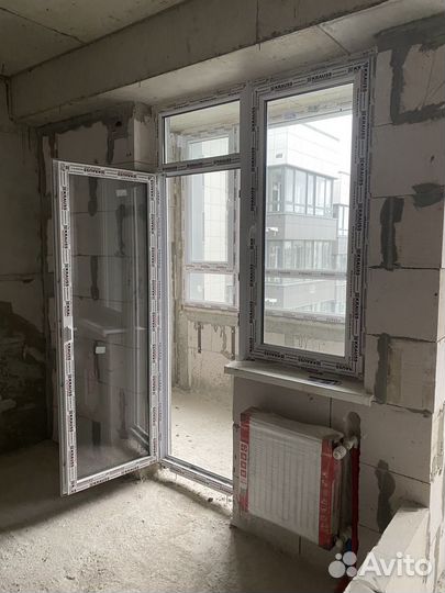 Балконная дверь