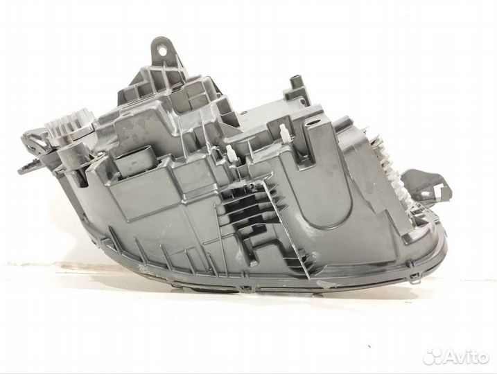 Фара левая Volvo XC90 2 2019 32228690