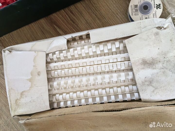 Пружины для переплета (пластиковые, металл)