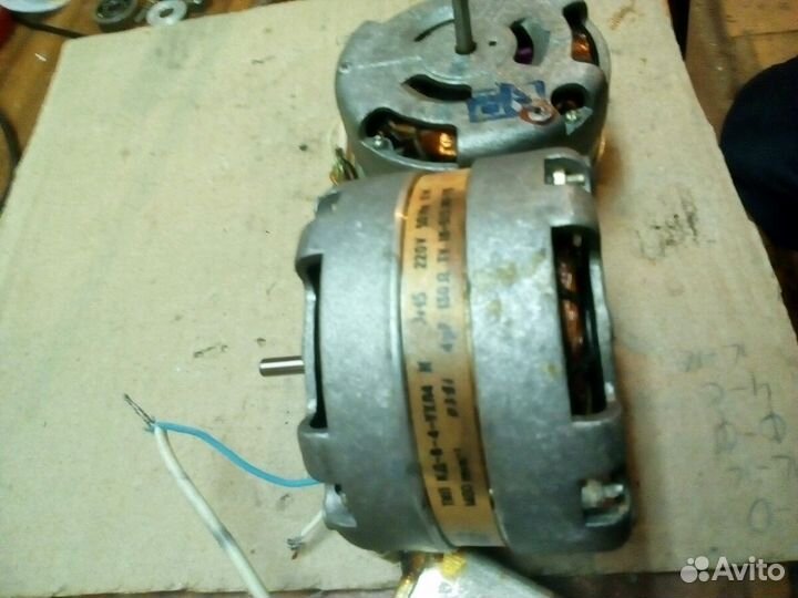 Электродвигатель от магнитофона