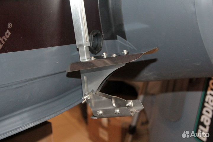 Защита от брызг для датчика эхолота