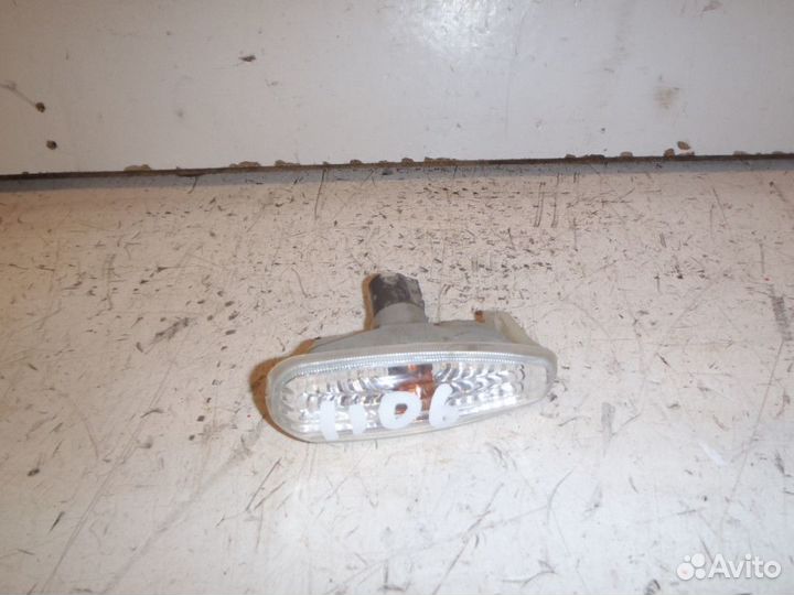 Повторитель на крыло Kia Ceed