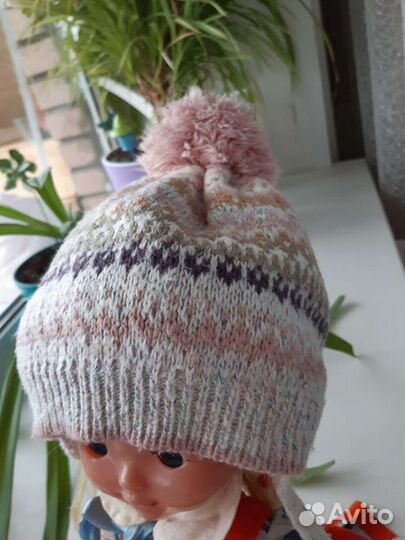 Зимняя шапка для девочки от года