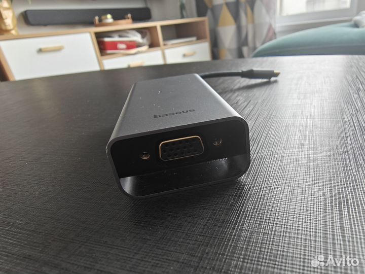 Baseus 8 Ports USB-C Hub hdmi + VGA UC130