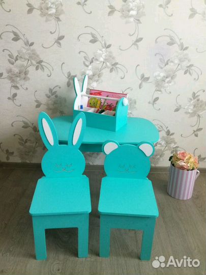 Детский стол и стульчик