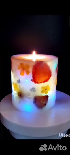 Свеча светодиодная с клубникой